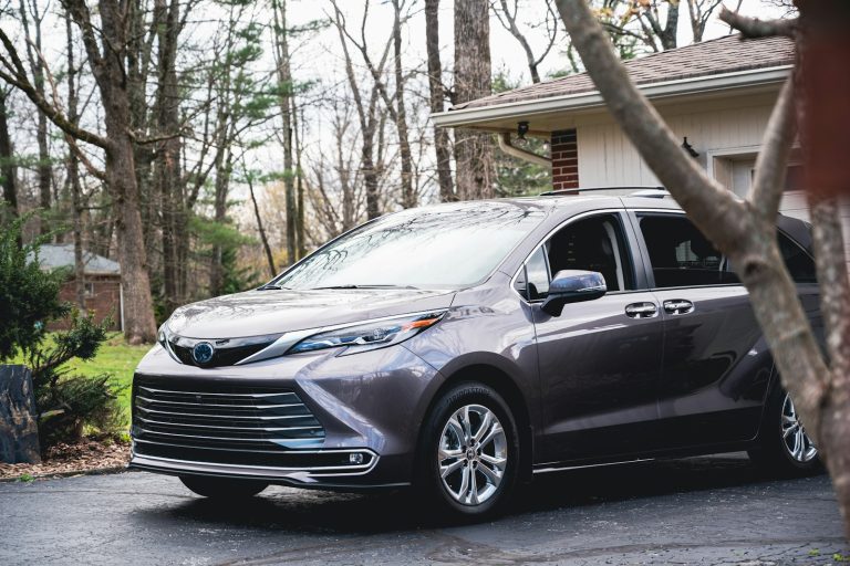 2021 Toyota Sienna XLE